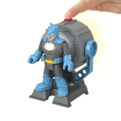 Fisher Price Imaginext DC Super Friends Bat-Tech Bat-Signal Σετ με 4 Φιγούρες (HFD47) 9 Fisher Price Imaginext DC Super Friends Bat-Tech Bat-Signal Σετ με 4 Φιγούρες (HFD47) -Toys Games Store 211210 2 scaled 1